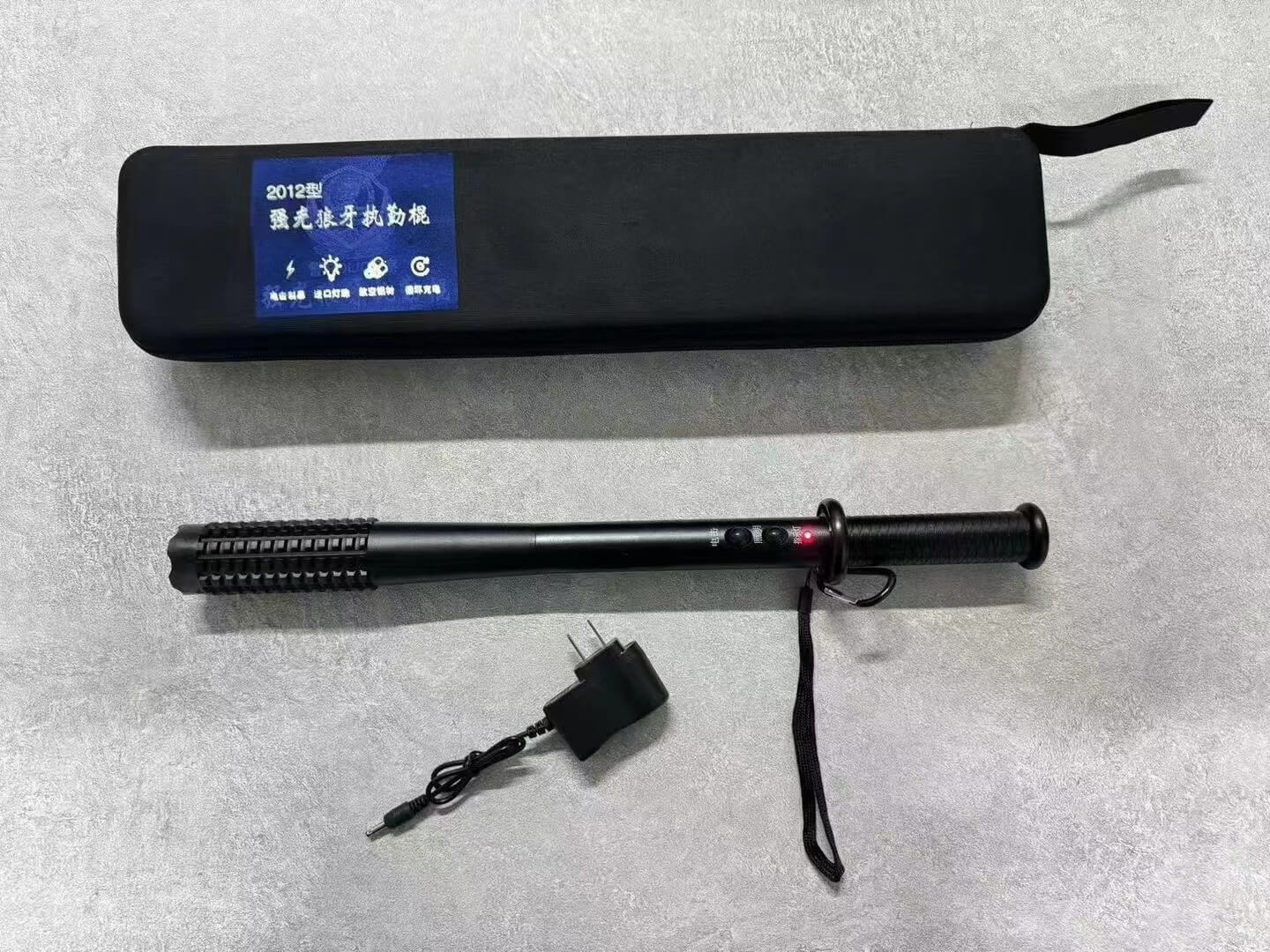 2012型高压防身电棍，狼牙棒电棍，电池可拆卸，18650电池，42厘米长，电击器，适合自卫