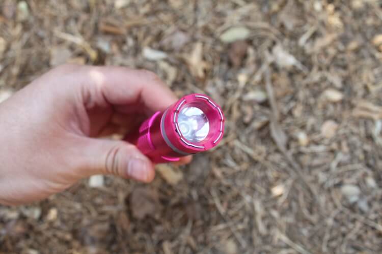 FOX-M11电击器 | 高压电击防身电棒 | 宝青坊专卖 FOX-M11电击器,迷你高压防身电棒,适合女士使用,宝青坊专卖