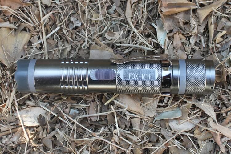 FOX-M11电击器 | 高压电击防身电棒 | 宝青坊专卖 FOX-M11电击器,迷你高压防身电棒,适合女士使用,宝青坊专卖