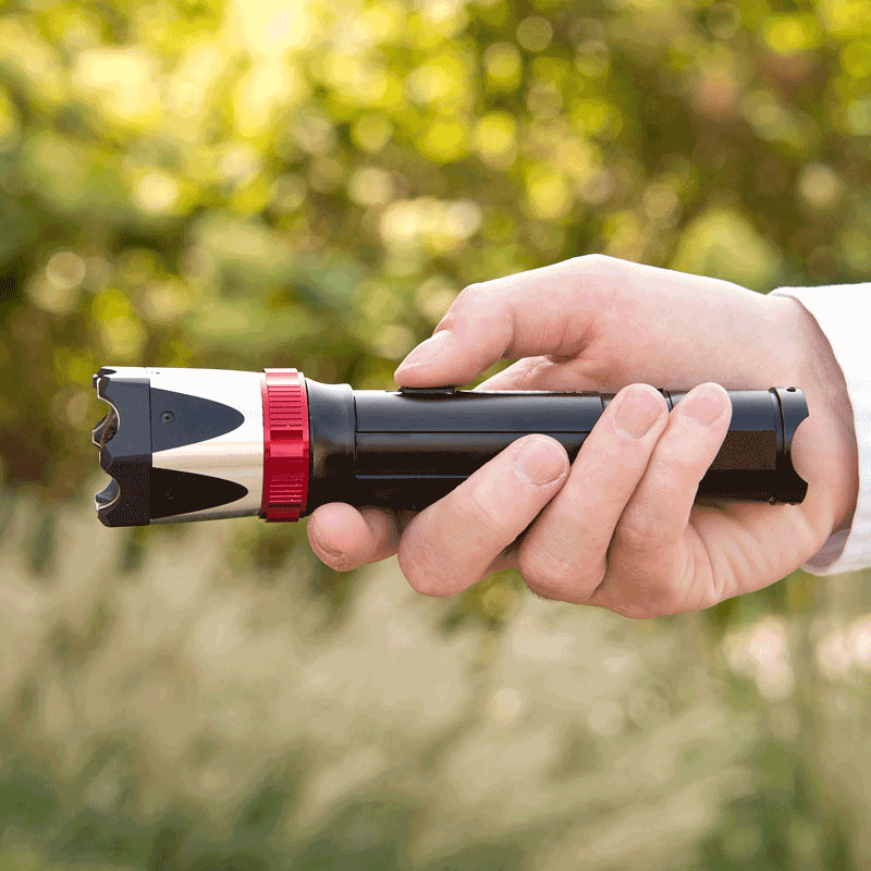 黑鹰6610电棍 高压电击 防狼宝青坊正品专卖 黑鹰6610电棍 高压电击 防身防狼手电筒 宝青坊正品