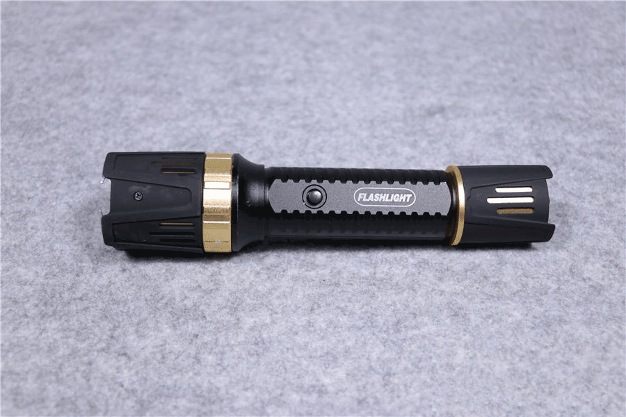 黑鹰6800电棍电棒电击器 | 女士防身电棍 | 宝青坊专卖 黑鹰6800电棍电棒电击器,女士防身好选择,高压电击便携设计,宝青坊专卖