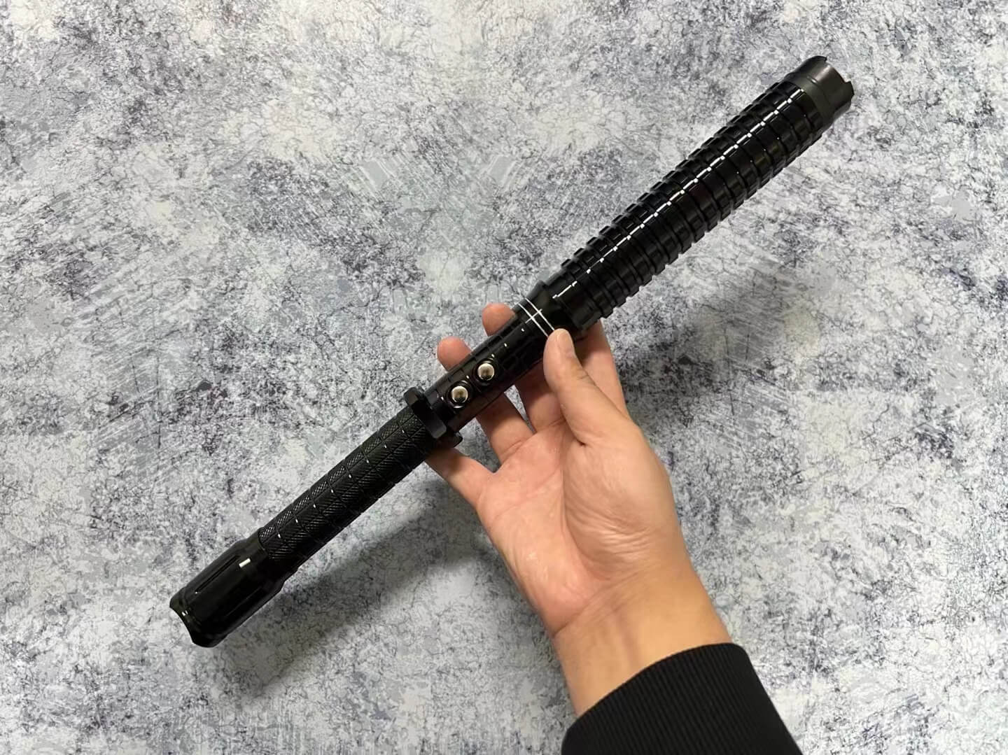 黑鹰X10电棍 | 高压大功率 10万伏 | 可伸缩电棍 | 电晕效果 | 合法自卫工具 黑鹰X10电棍,高压电棍电棒,电击器,10万伏电棍,伸缩电棍,威力测试,电晕电棍,防身工具,合法自卫武器