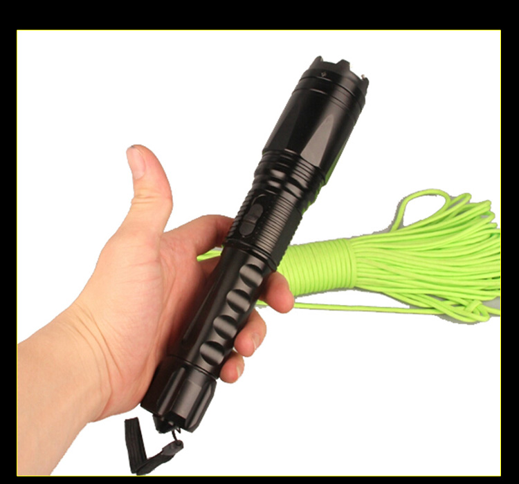 黑鹰X4电棍电棒电击器 | 加强版高压电流 防身手电筒 电池可拆卸 | 宝青坊专卖 黑鹰X4电棍电棒,电击器,防狼电棍,高压电流,电池可拆卸,防身手电筒,电棍电击效果,车载充电器,宝青坊专卖