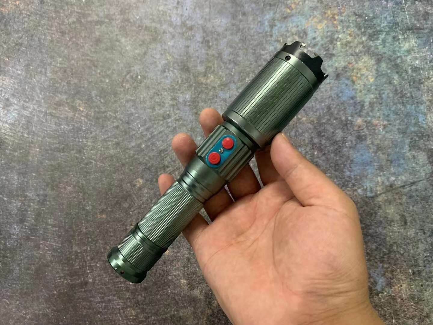 黑鹰机械X6电棍电棒 | 高压电击 可调焦手电筒 | 宝青坊专卖 正品黑鹰机械X6电棍,高压防身器,可调焦手电筒,宝青坊专卖,10万伏威力大