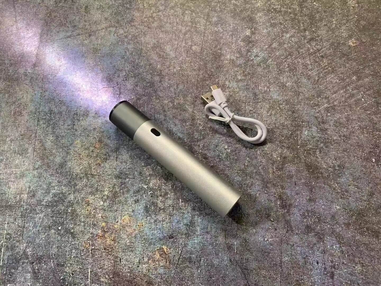 K58小型电棍电棒电击器 | 出口高端防身工具 | 宝青坊专卖 K58小型电棍电棒电击器,女士防身高端出口型,内置不可拆解电池,高电压威力强劲,宝青坊专卖