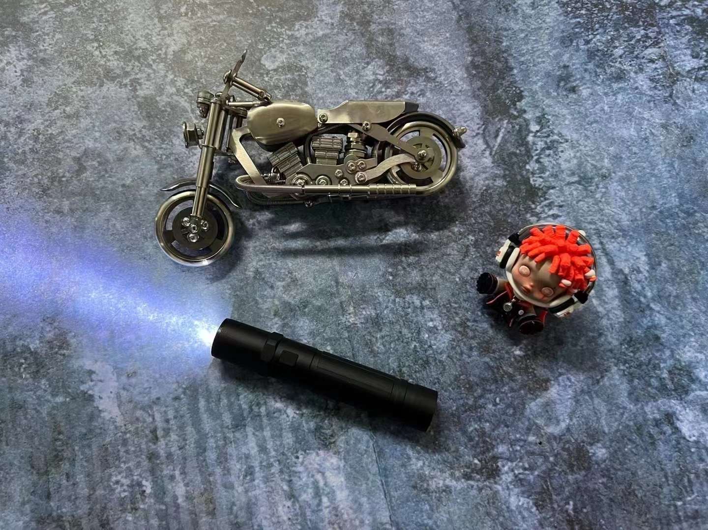 K59电棍电棒电击器正面