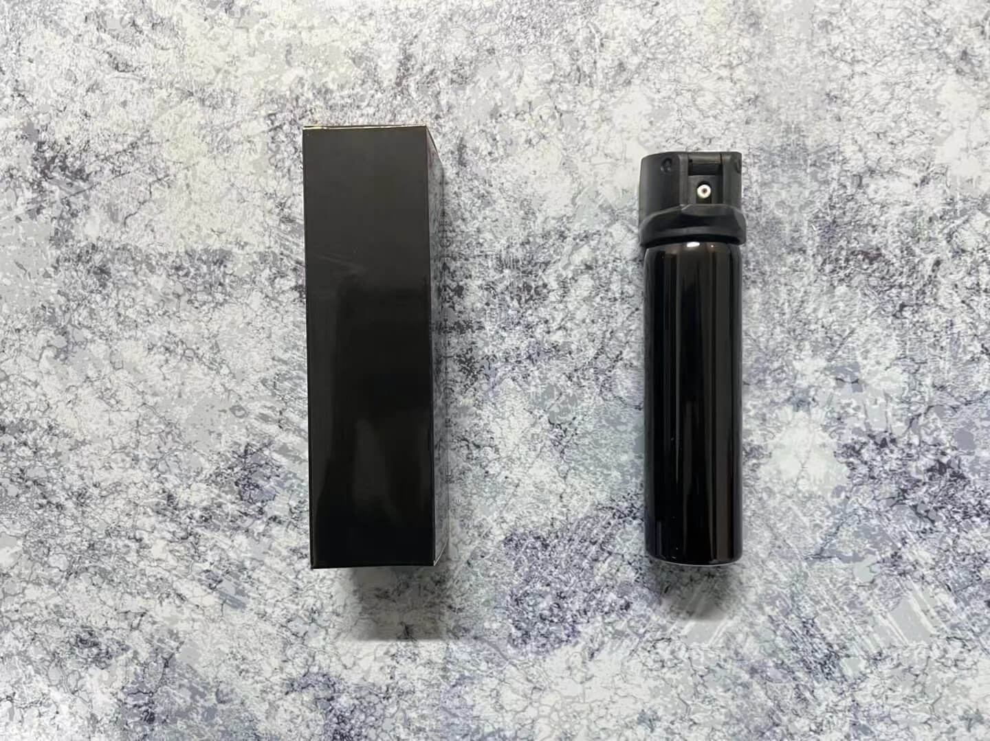 铜制喷嘴防狼喷雾器,精准水柱型喷射设计 铜嘴水柱防狼喷雾器喷嘴设计,耐用铜质喷嘴,确保精确喷射